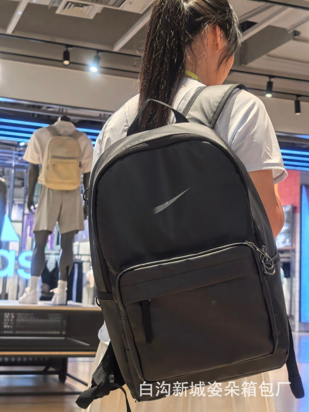 2024年跨境新款皮膜经典双肩包男女校园背包户外运动双肩包电脑包