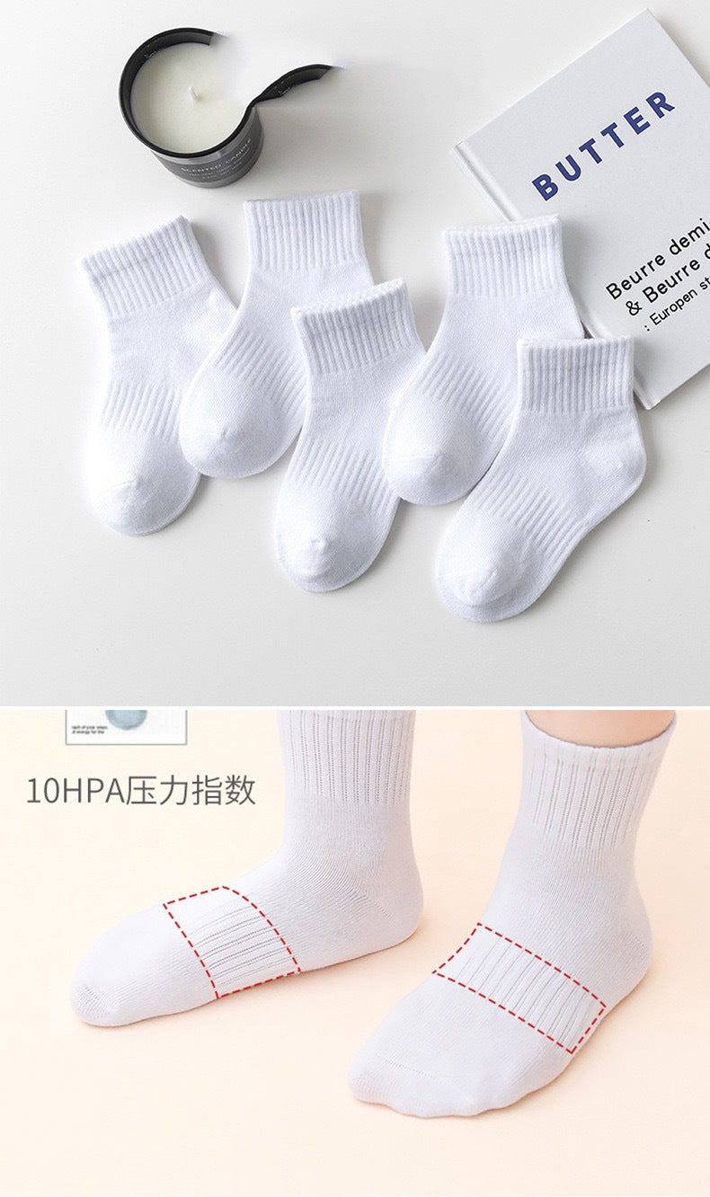 跨境批发儿童袜子春秋黑白学生袜学院纯色男女童中大童棉袜小白袜